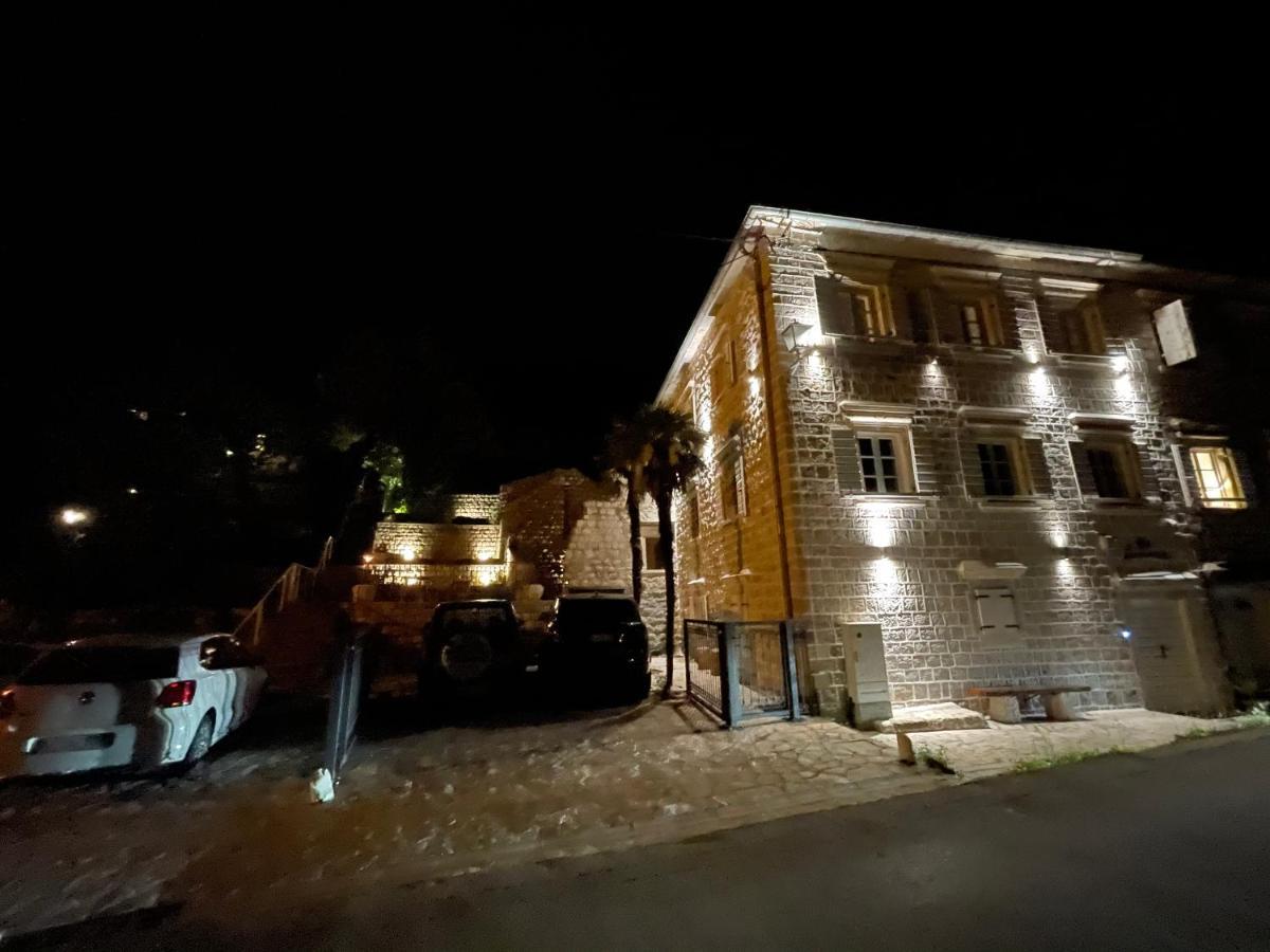 Vila Djuro Mikijelj โดนยี สโตลิฟ ภายนอก รูปภาพ